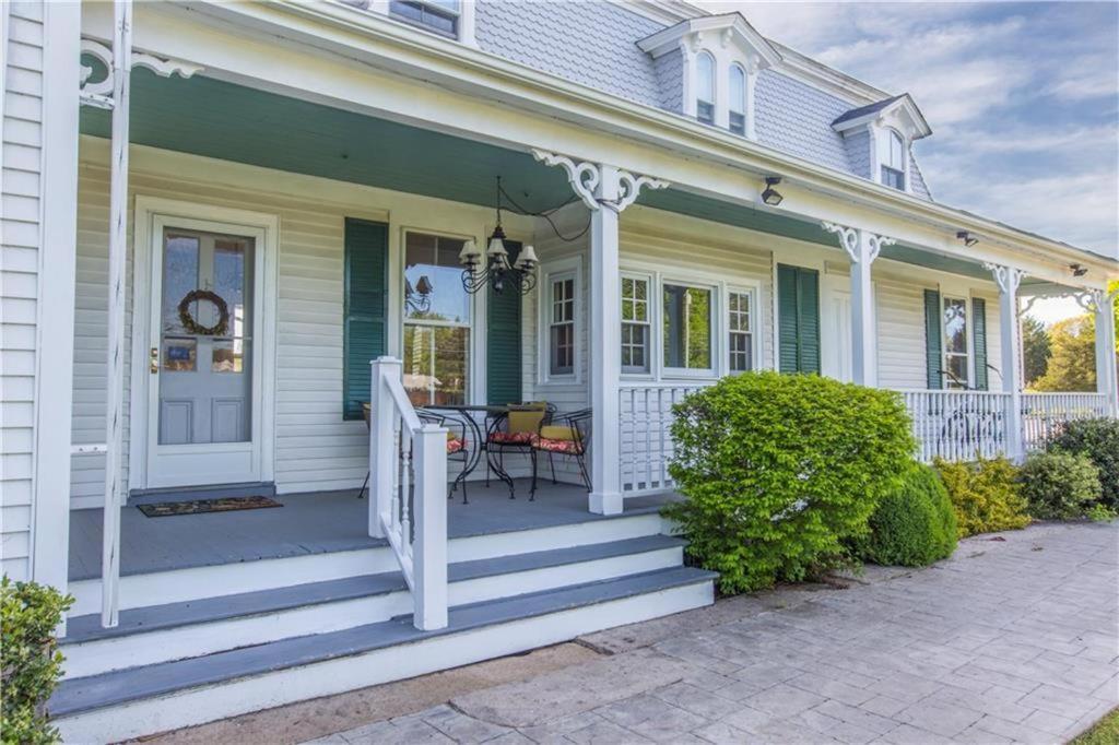 The Langworthy Inn & Winery Westerly Extérieur photo