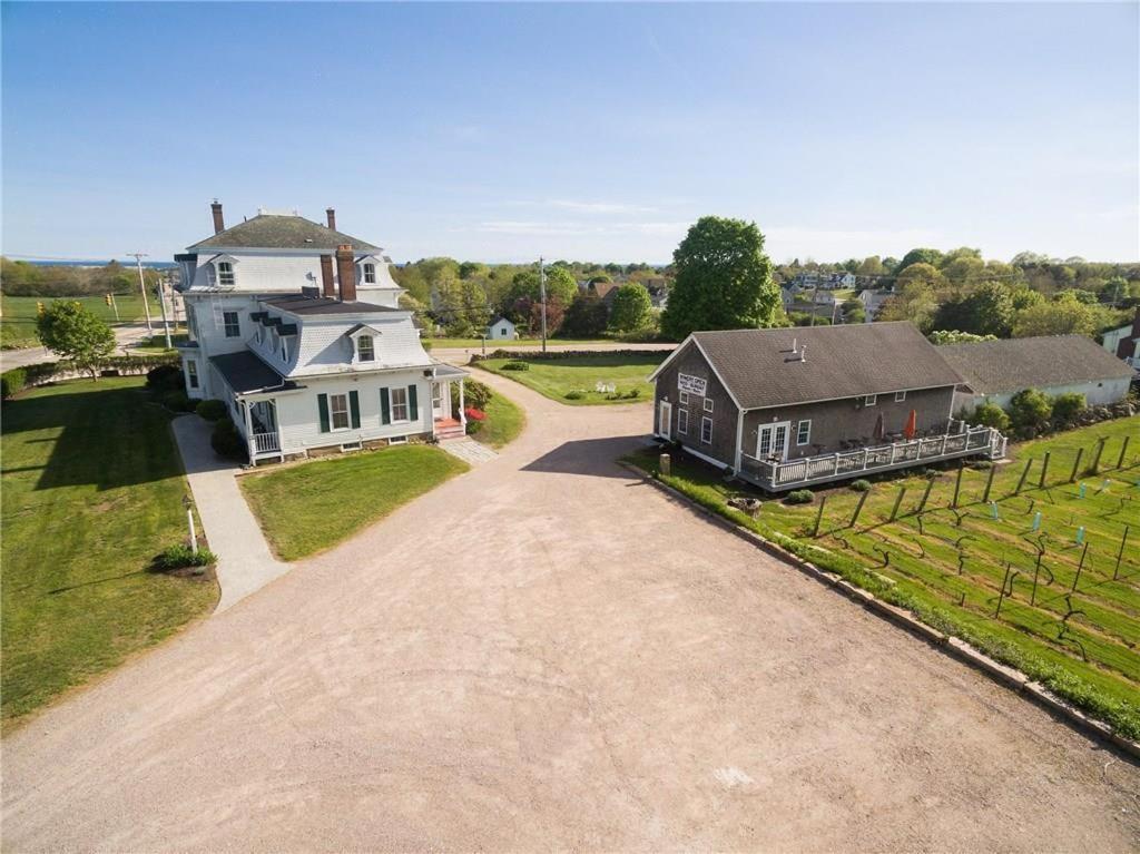 The Langworthy Inn & Winery Westerly Extérieur photo