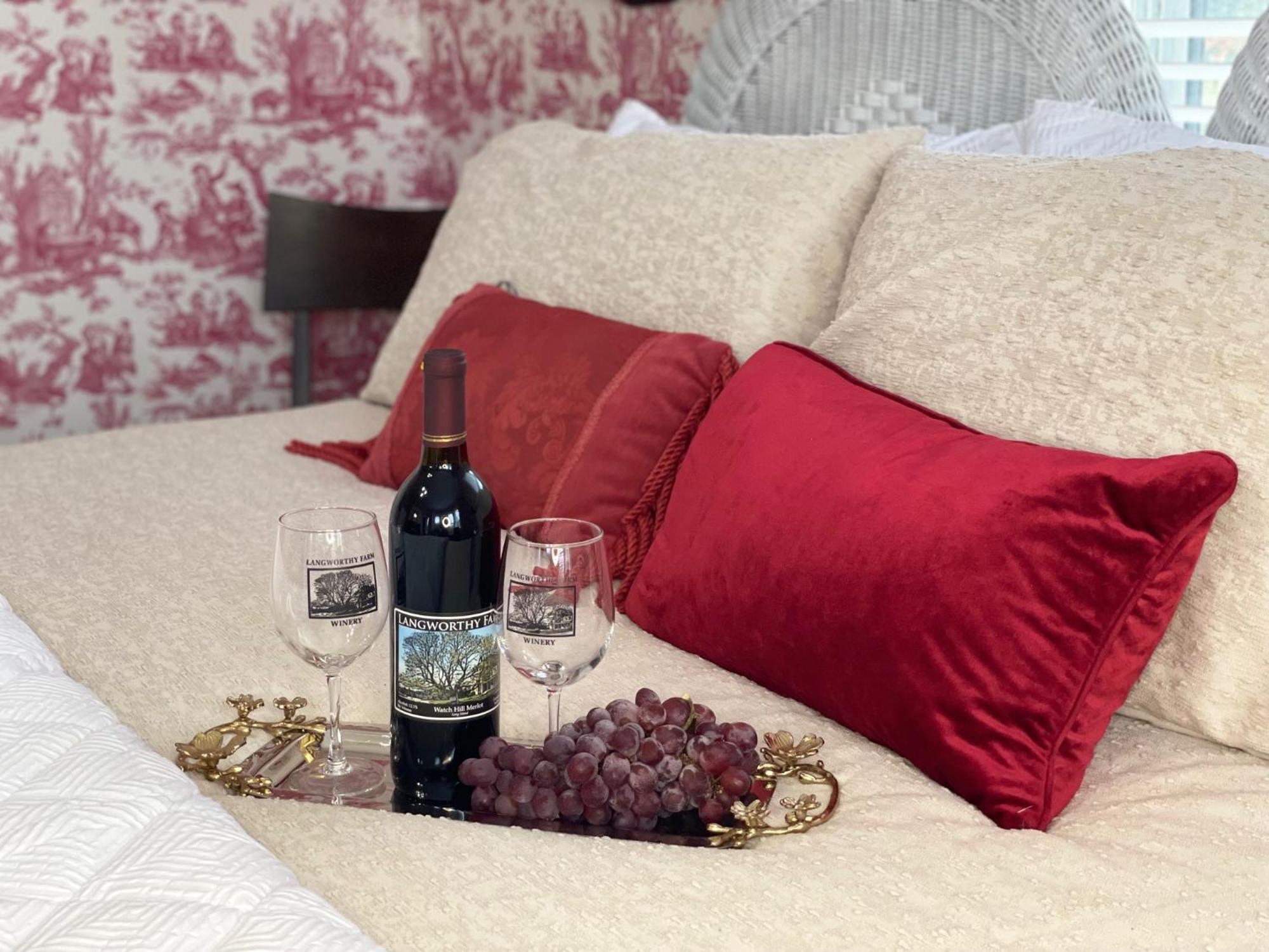 The Langworthy Inn & Winery Westerly Chambre photo